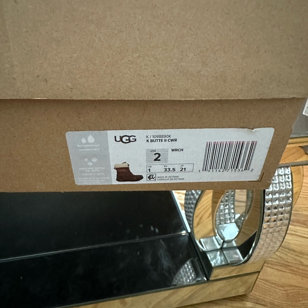 UGG Kids Snow Boots